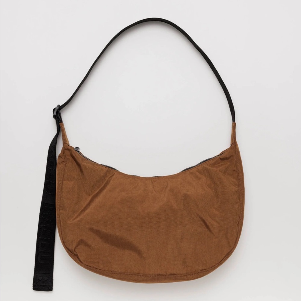 BAGGU Medium Nylon Crescent Bag